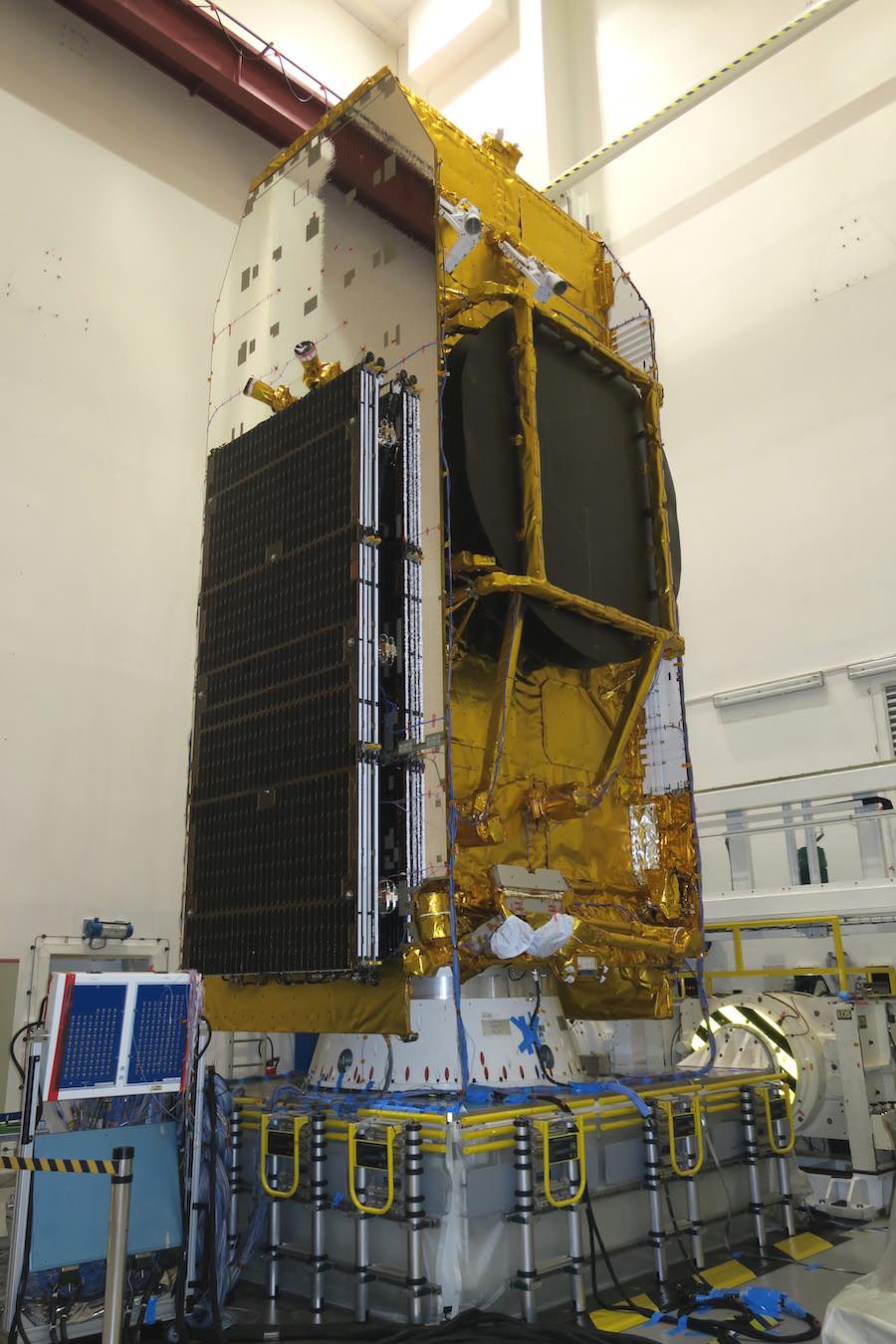 20221014hotbird13f-1 Спутник Eutelsat Hotbird 13F запущен. Начало новой эры на позиции 13 гр. E