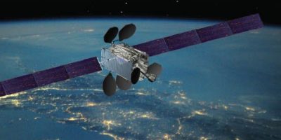 Intelsat-33e и неопознанные летающие объекты?