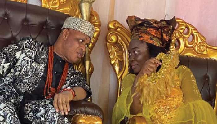 Абоненту-вождю племени в Нигерии присудили 3000 евро компенсации за моральные страдания из-за отключения спутникового и кабельного ТВ