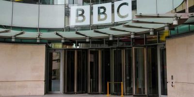 Обзор: Закрытие двух телеканалов и одной радиостанции на BBC: станции закрываются, контент остается